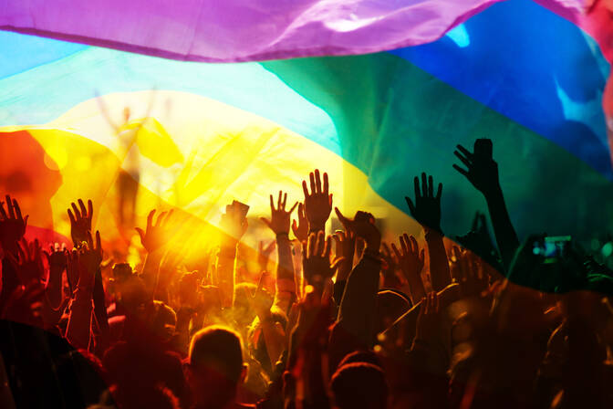 Feiern Sie den Tag der Bisexualität