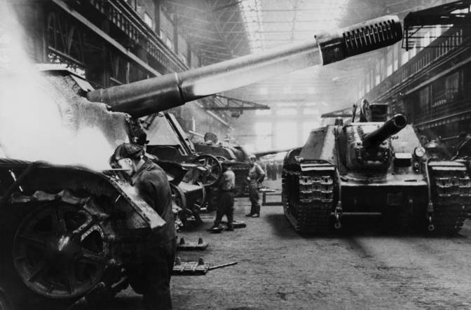 Giornata di impresa nazionale sulla formazione del Corpo dei carri armati volontari degli Urali durante la Grande Guerra Patriottica