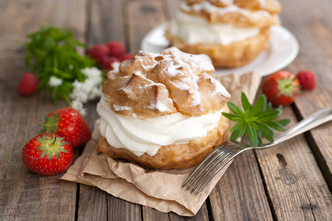 National Cream Puff Day