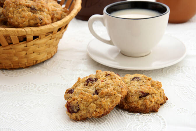 National Lacy Oatmeal Cookie Day