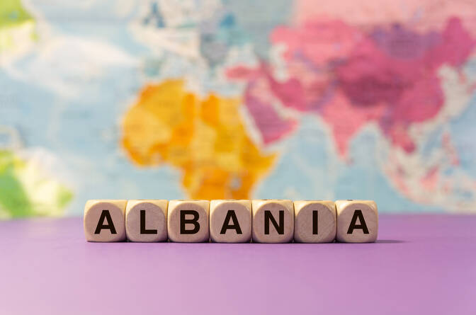Dia do alfabeto albanês