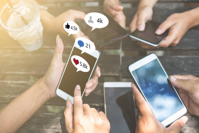 Deň priateľstva na sociálnych sieťach