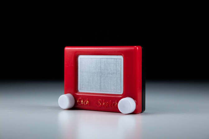 Etch A Sketch-Tag